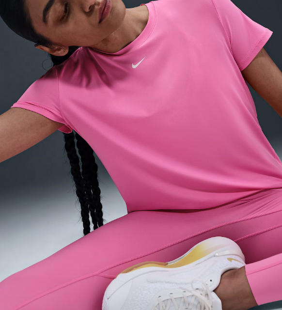 Nike Dri-Fit One Classic T-Shirt Damen