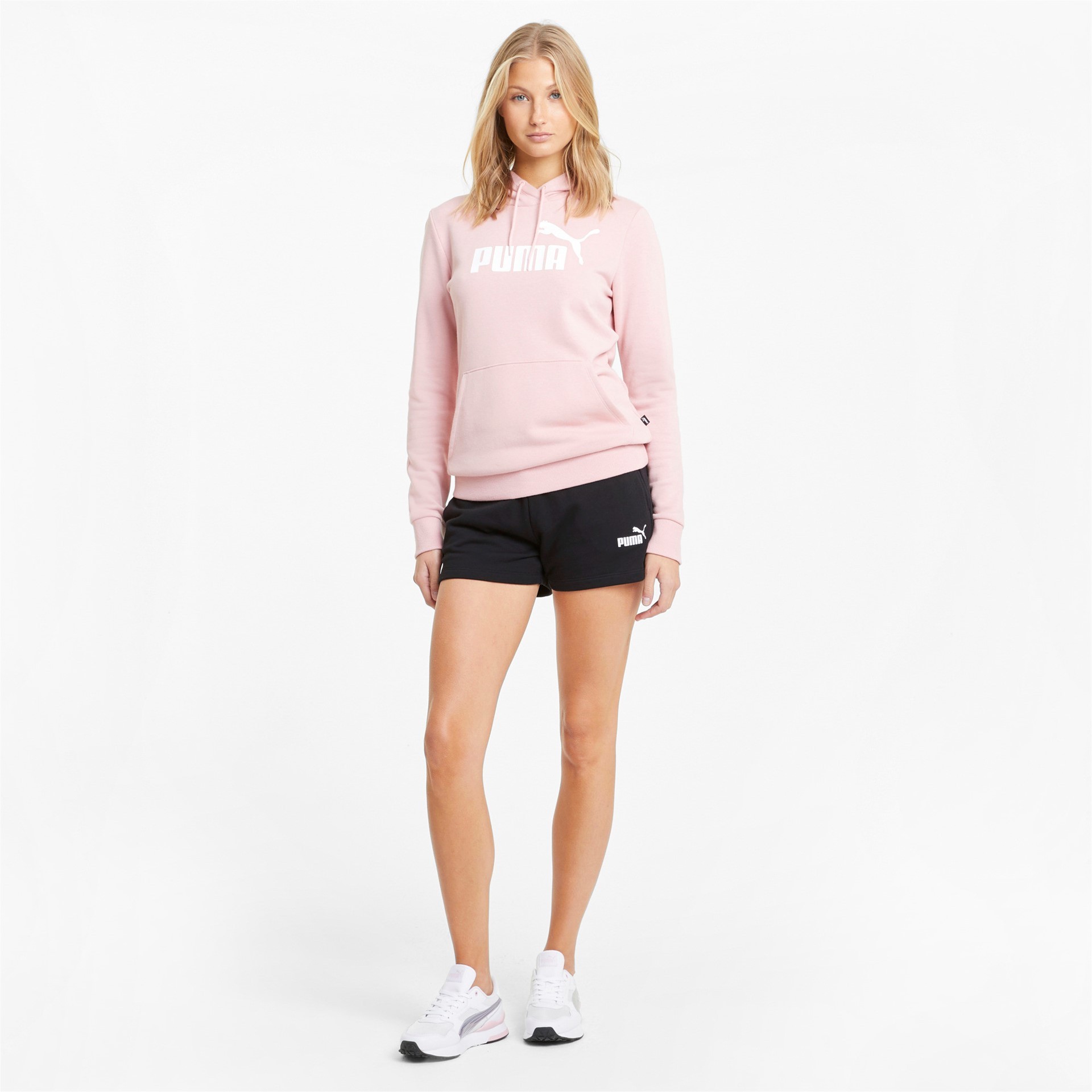 Puma Essentails Shorts Damen