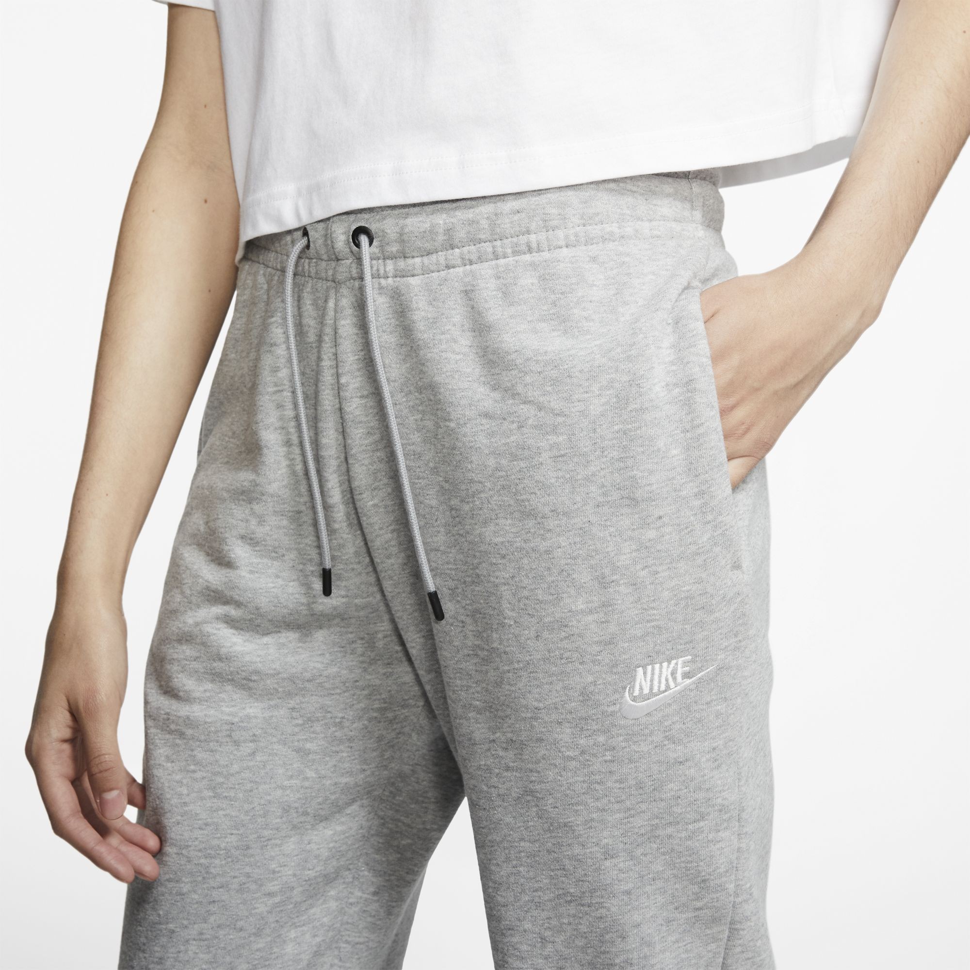 Nike Sportswear Essential Hose Damen