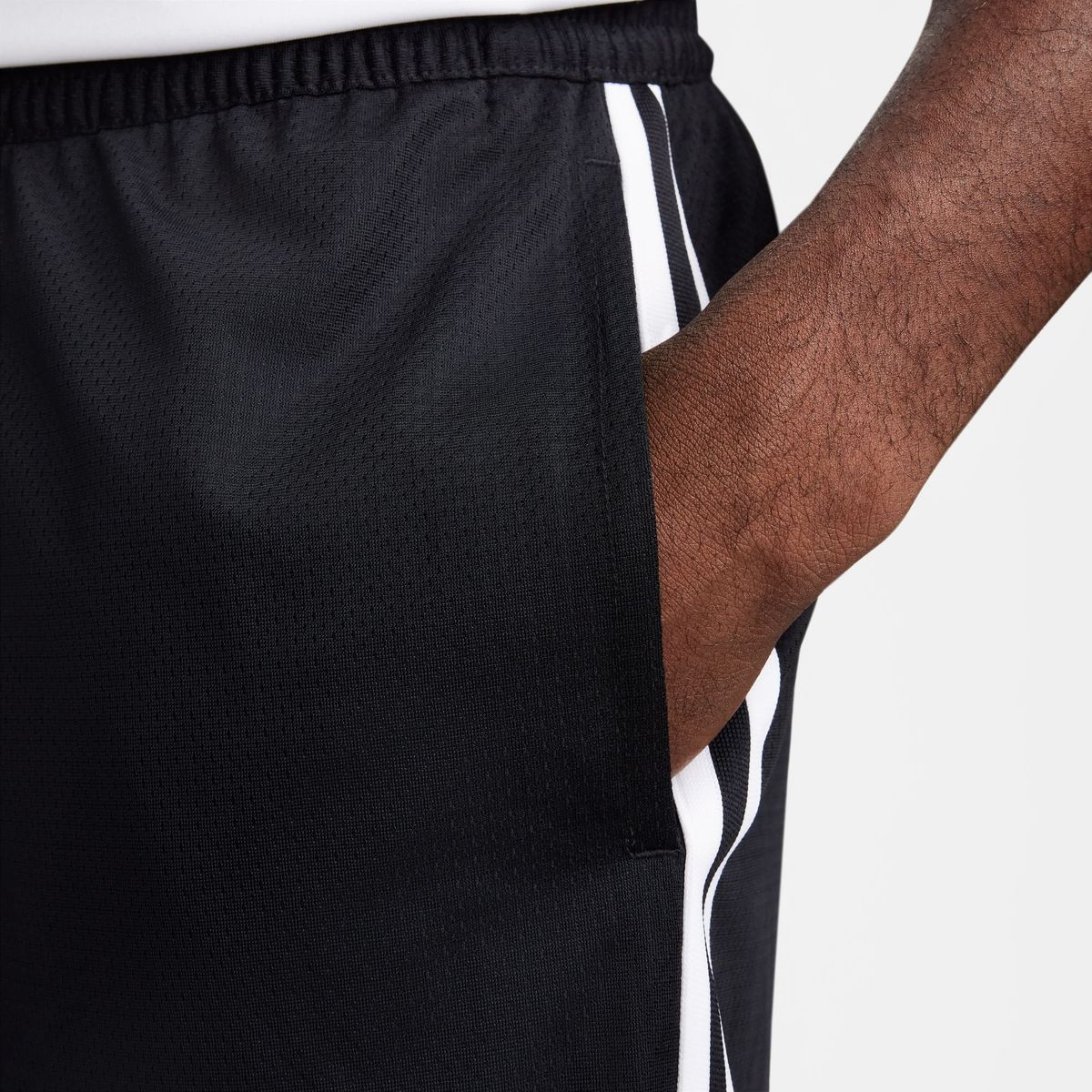 Nike Dri-Fit DNA Basketball Shorts 6"