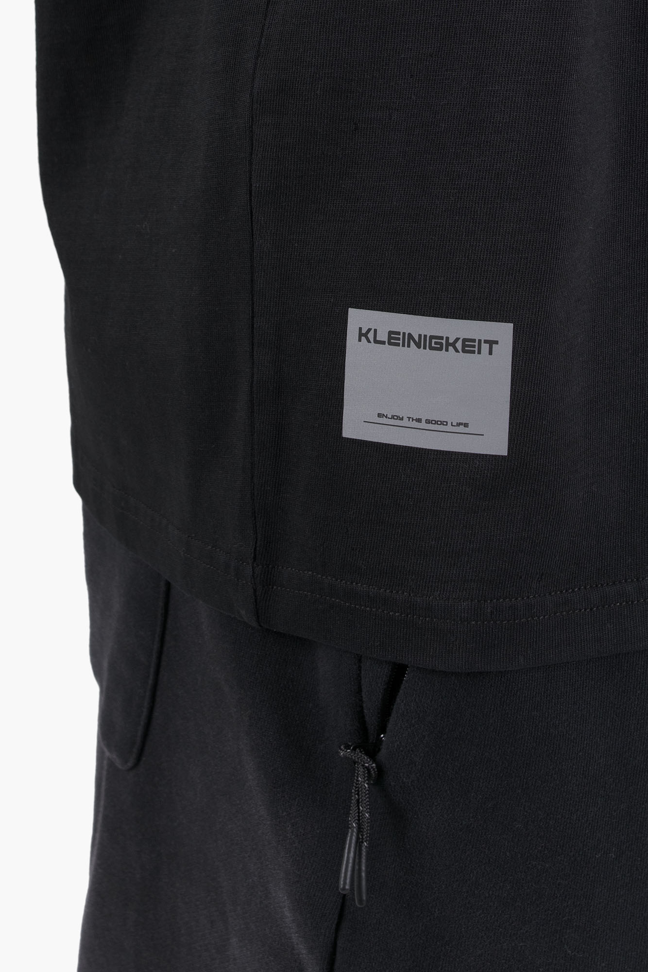 Kleinigkeit Space Ventura Shorts