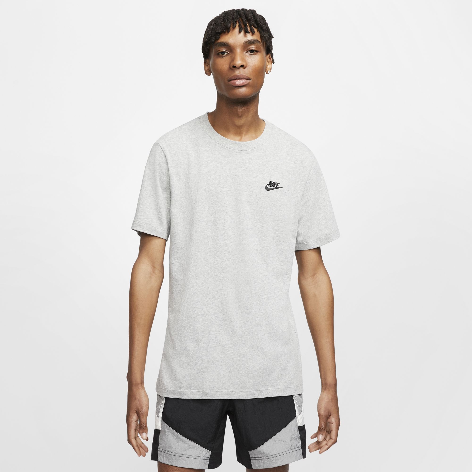 Nike Sportswear Club T-Shirt