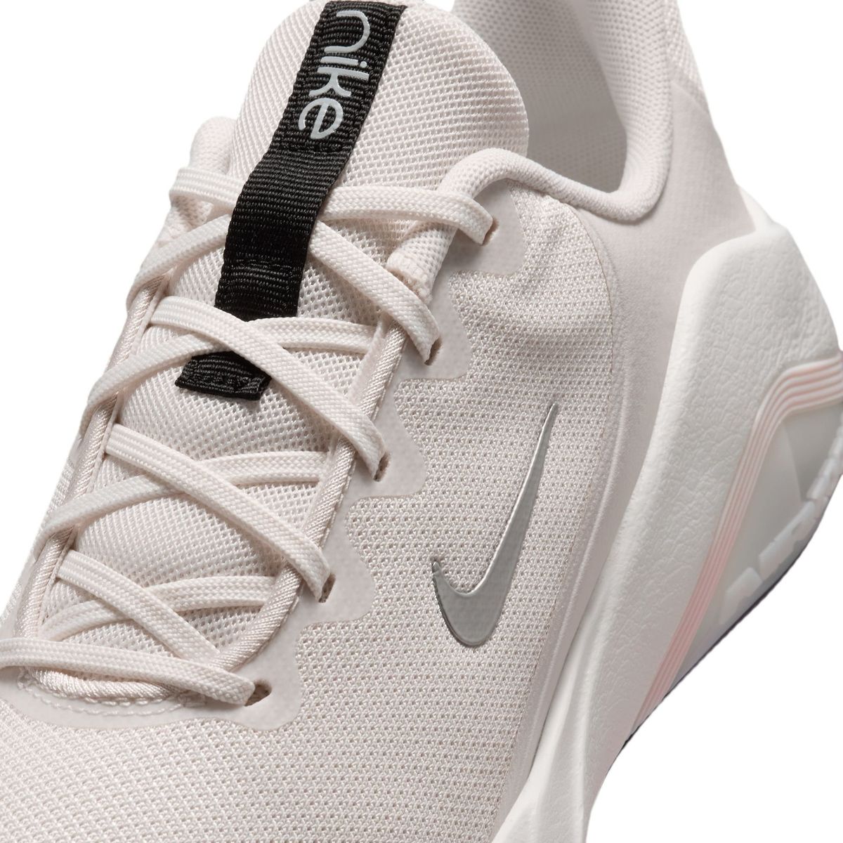 Nike Air Fitnessschuhe Zoom Bella 7