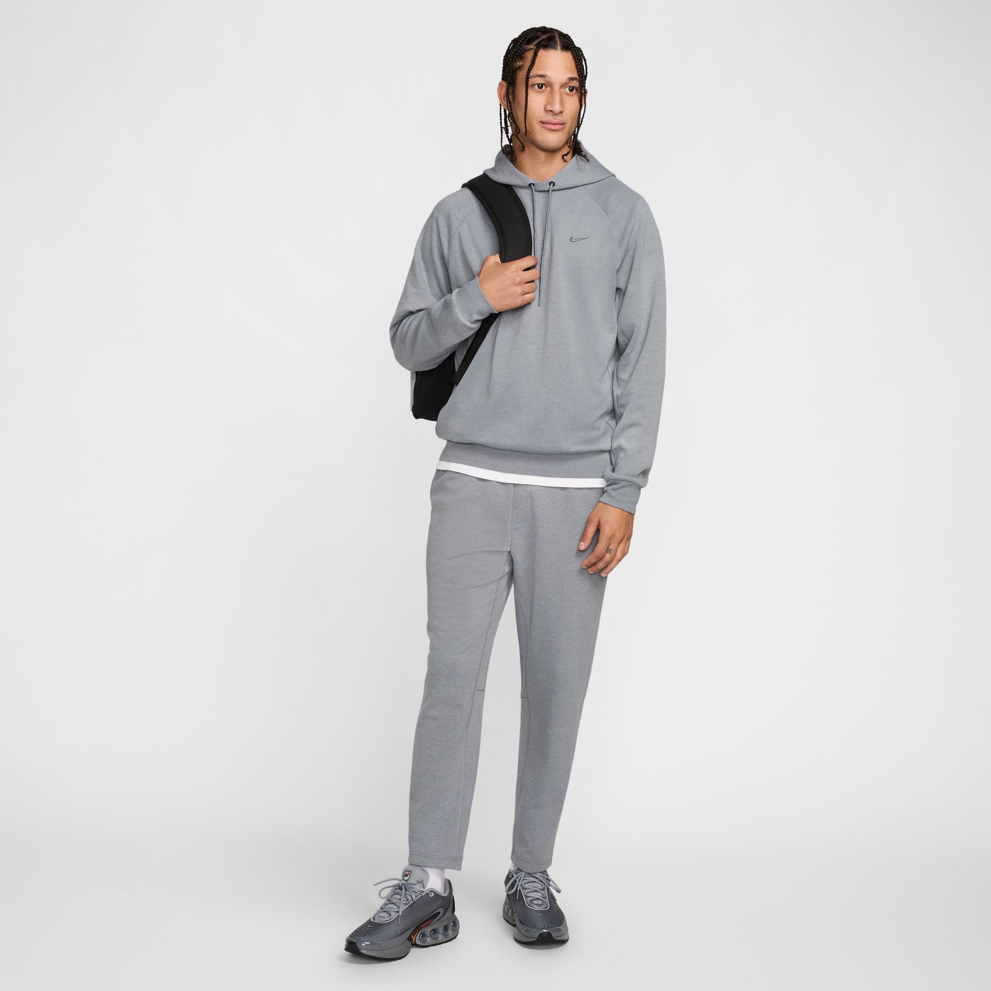 Nike Dri-Fit Primary Kapuzen Sweatshirt