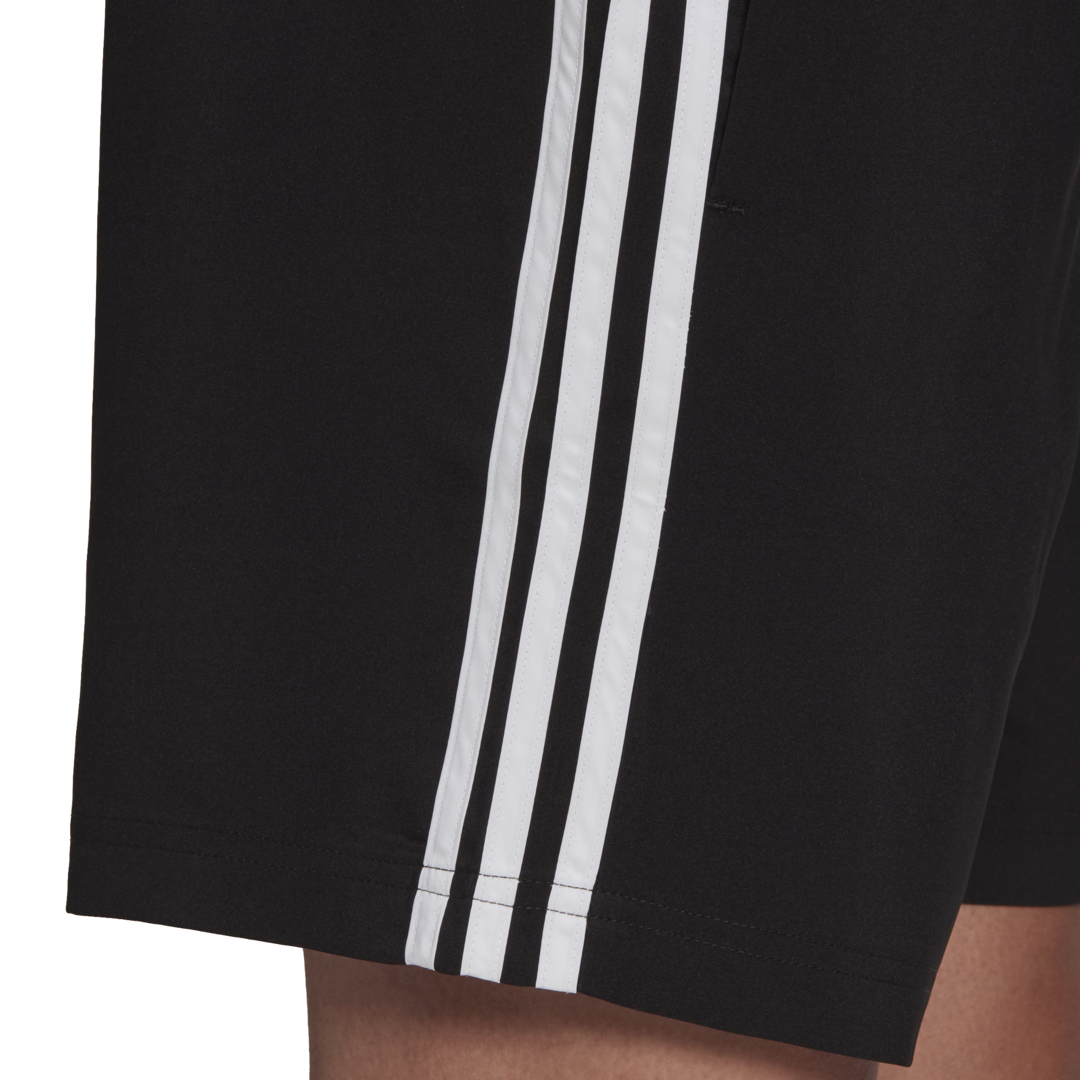 Adidas Essentials Chelsea 3-Streifen Short