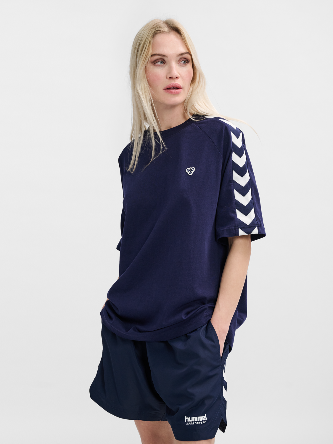 Hummel Archive Loose T-Shirt Unisex Hummel Archive Loose T-Shirt Unisex